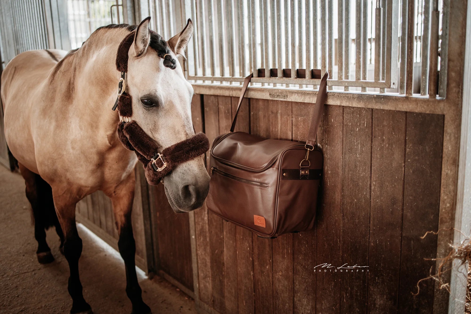 Premium Equimour Grooming Set with Bag
