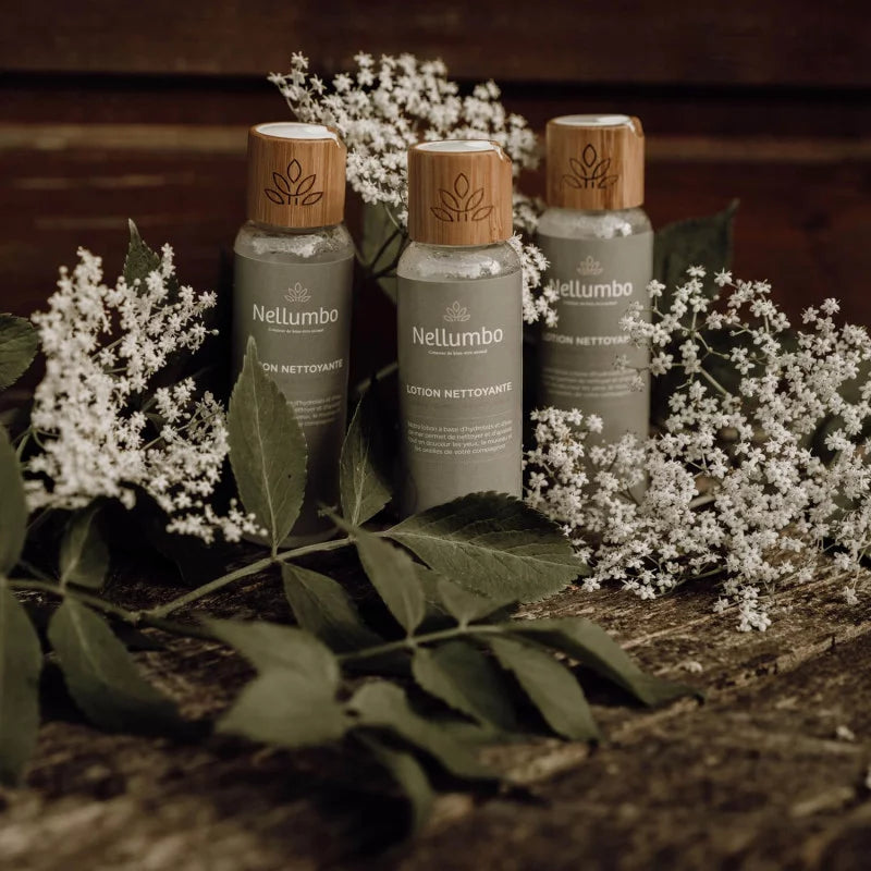Try Nellumbo all natural and organic cleansing lotions for your dogs and cats. Now available at Roxy and Bumble. 