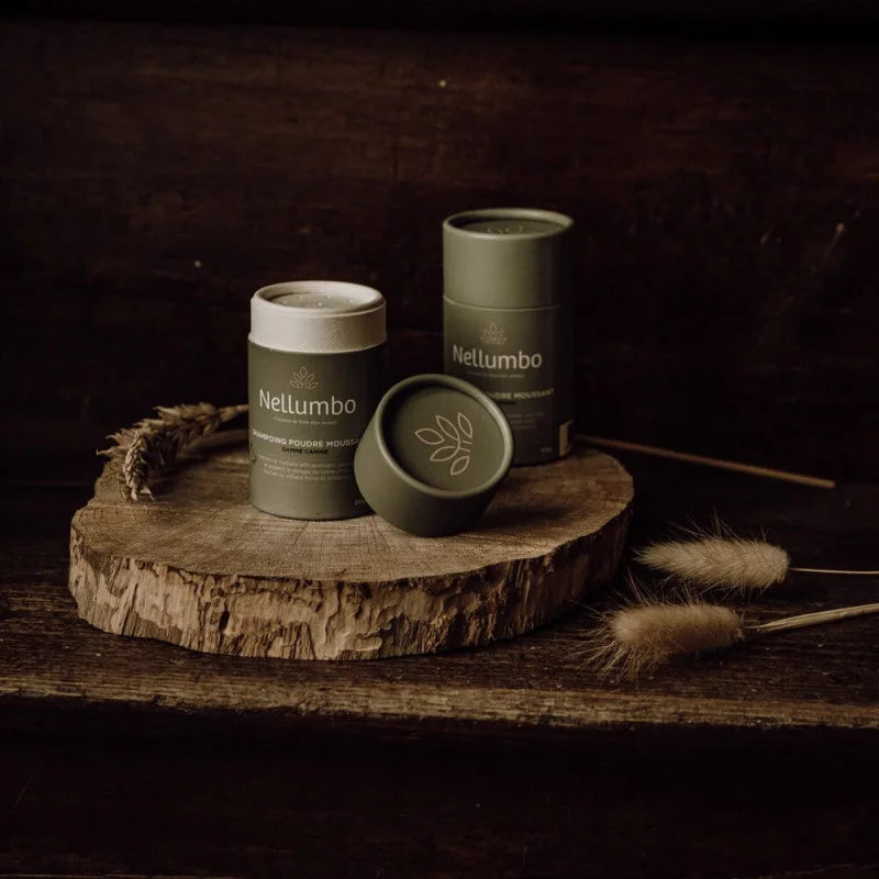Nellumbo French all natural, organic, vegan, safe powder shampoo for dogs and cats. Now available in the USA and Canada! 